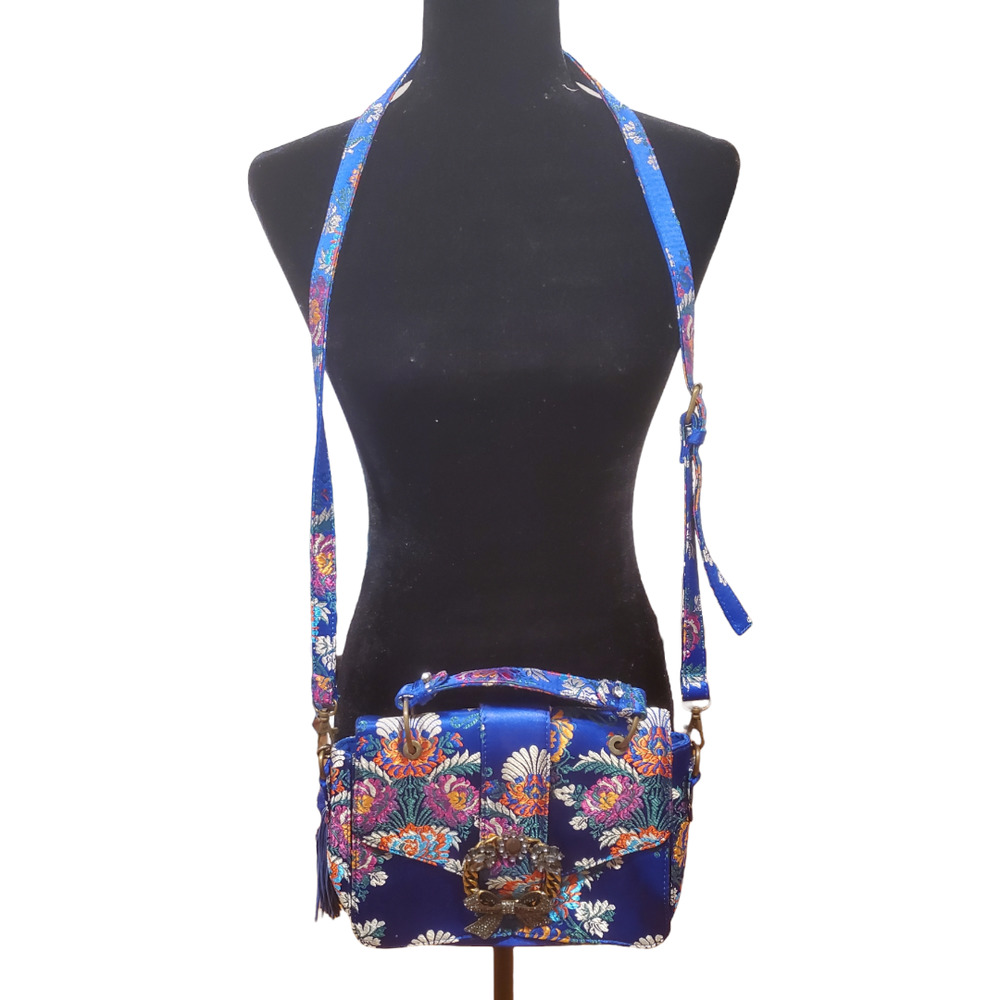 Aldo Chinese Embroidered Floral Blue Satin Rhinestone Brooch Crossbody P…